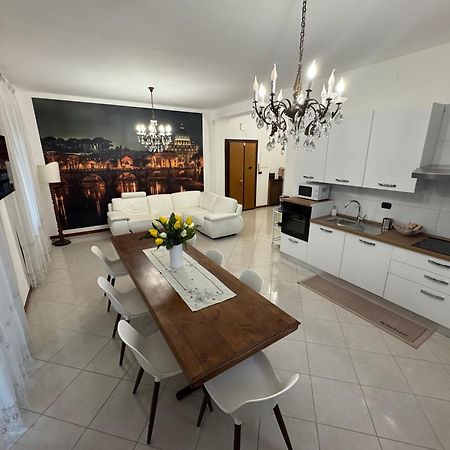 Vacanze Romane Apartment In 로마 외부 사진